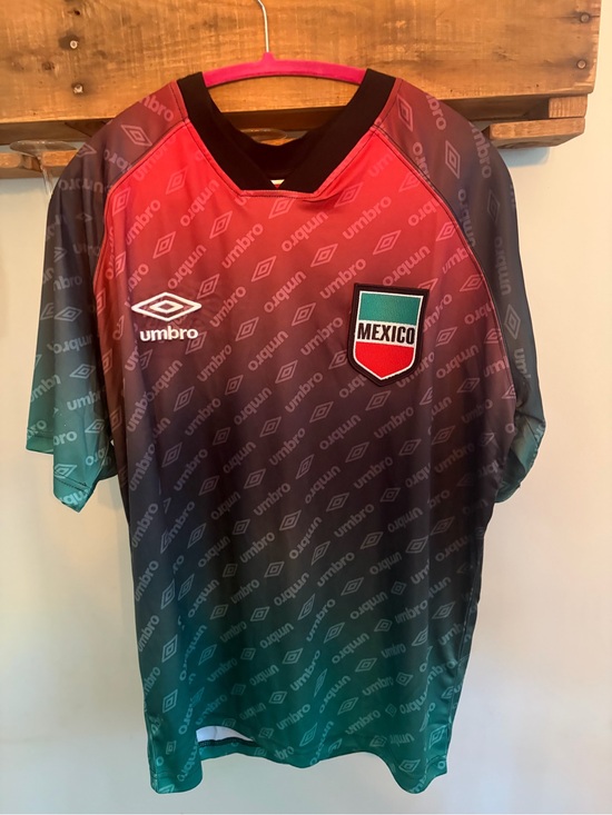 Umbro Other - Umbro Mexico Soccer Jersey - Red, Green, Black